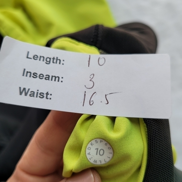 LULULEMON Mind Over Miles Short - Picture 13 of 13